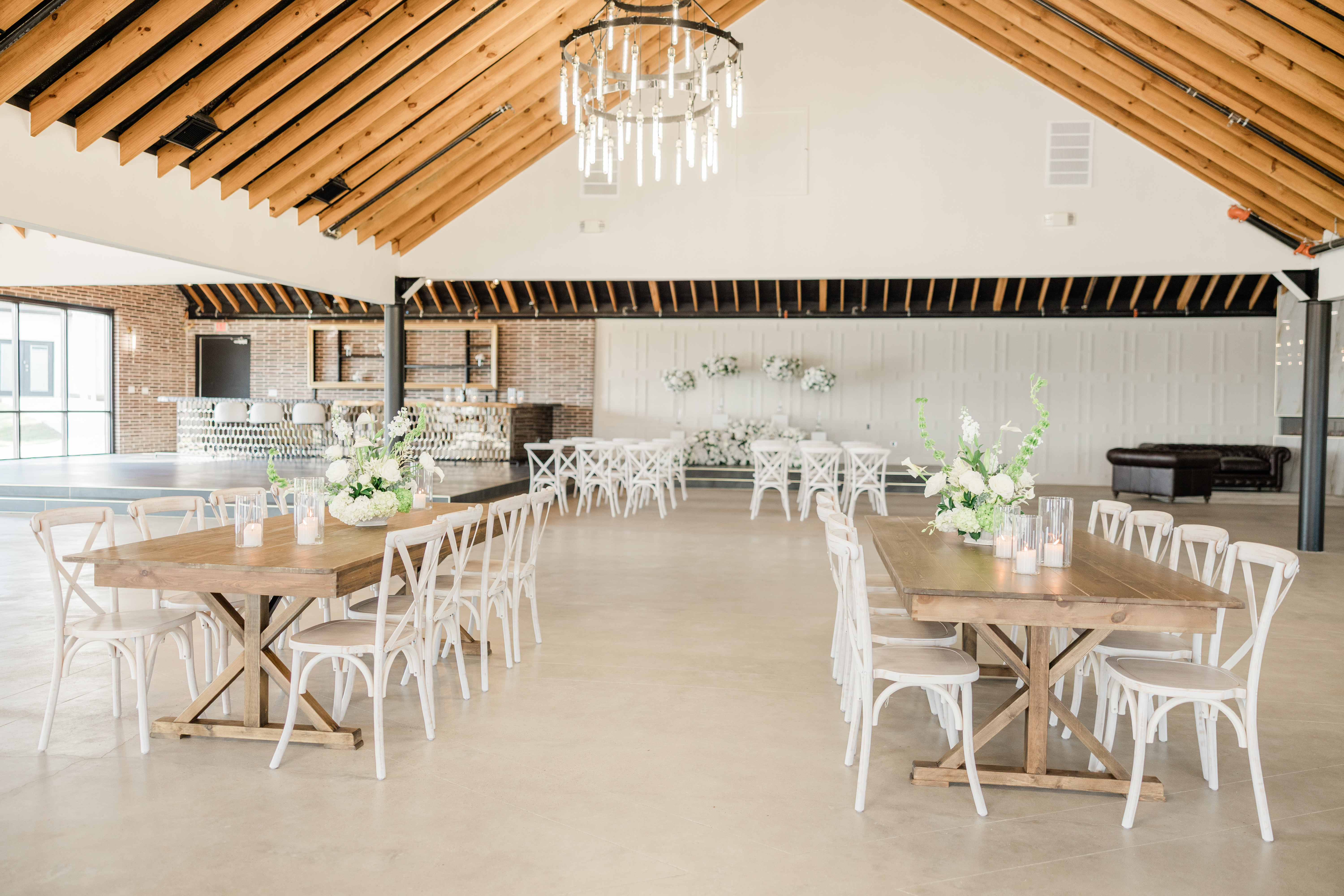 The Salon 11